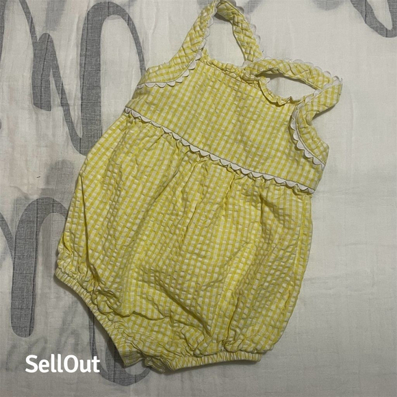 Starting Out Other - Starting Out Yellow Gingham Bodysuit 18m